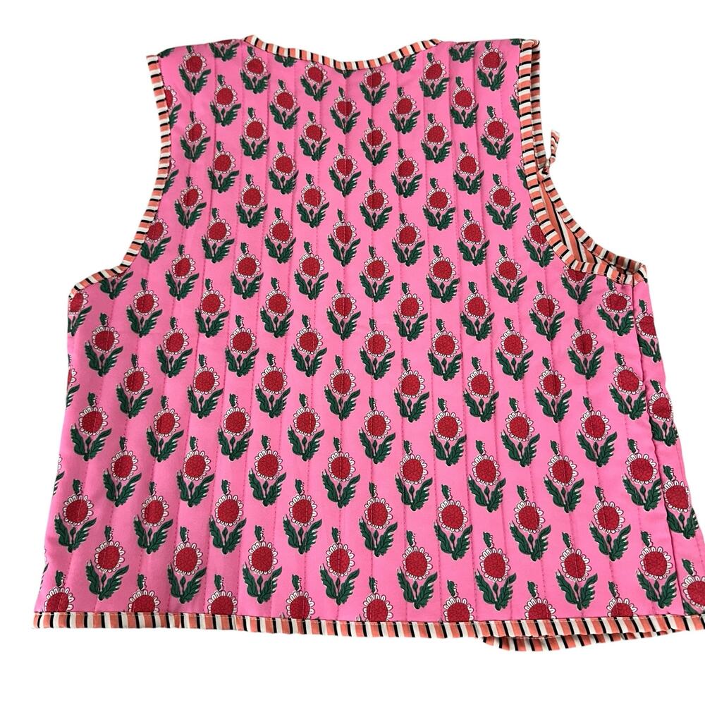 Womens Vest Size Medium Pink Floral Retro Quilt Look Unique Fun Flowers Casual - Picture 6 of 8